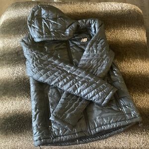 Women’s New balance puffer jacket size L
